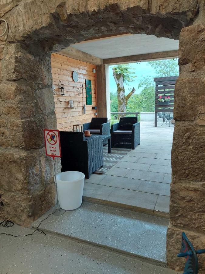 Apartman Hana Drežnik Grad Exterior foto